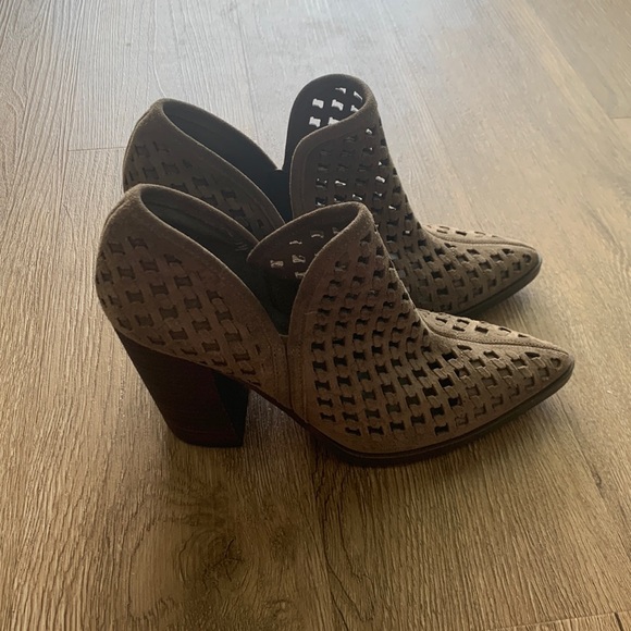 Vince Camuto Camarie Bootie 